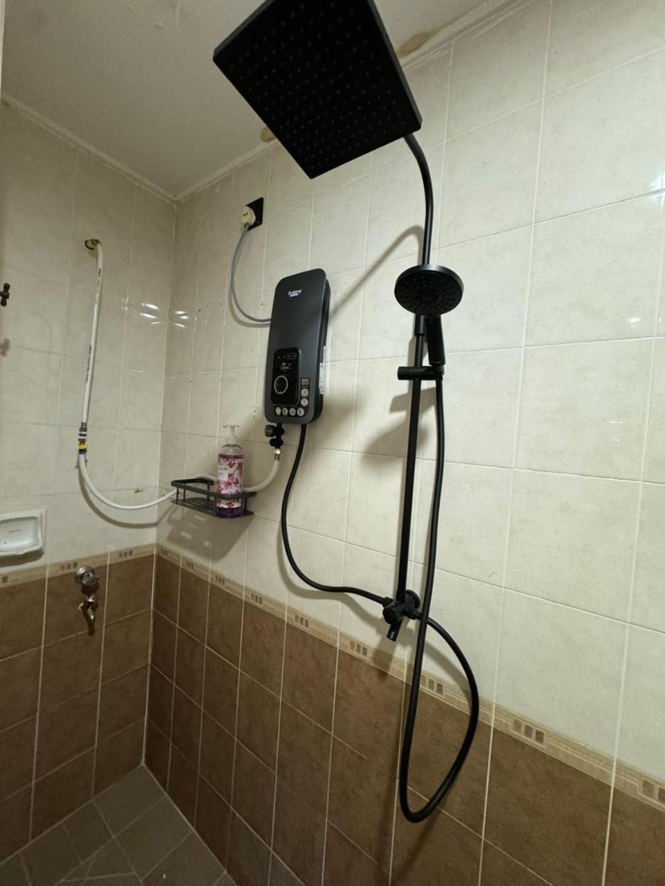 Momo Guest House 瓜拉丁加奴 外观 照片