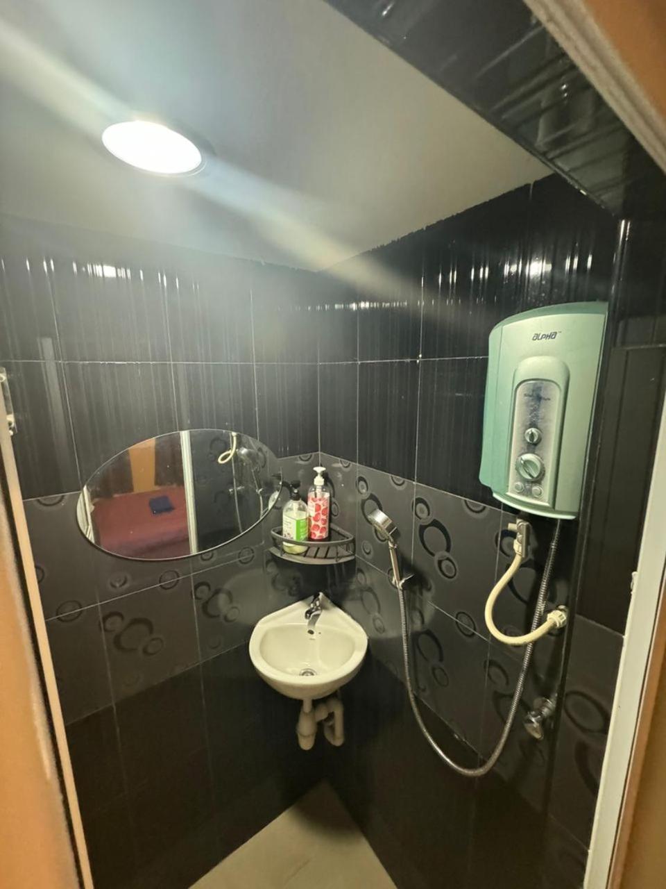 Momo Guest House 瓜拉丁加奴 外观 照片