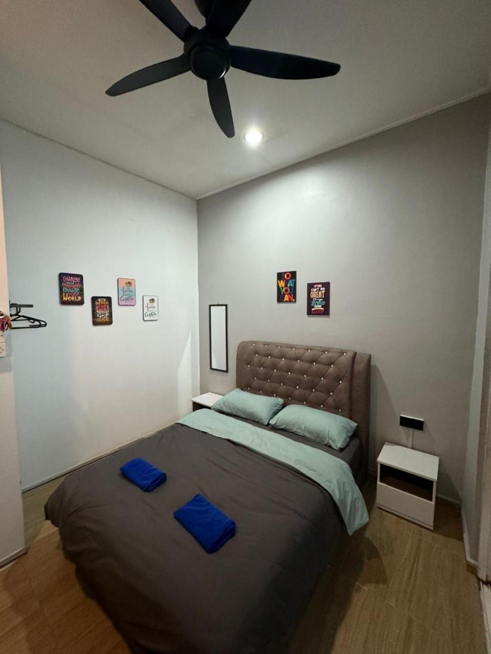 Momo Guest House 瓜拉丁加奴 外观 照片